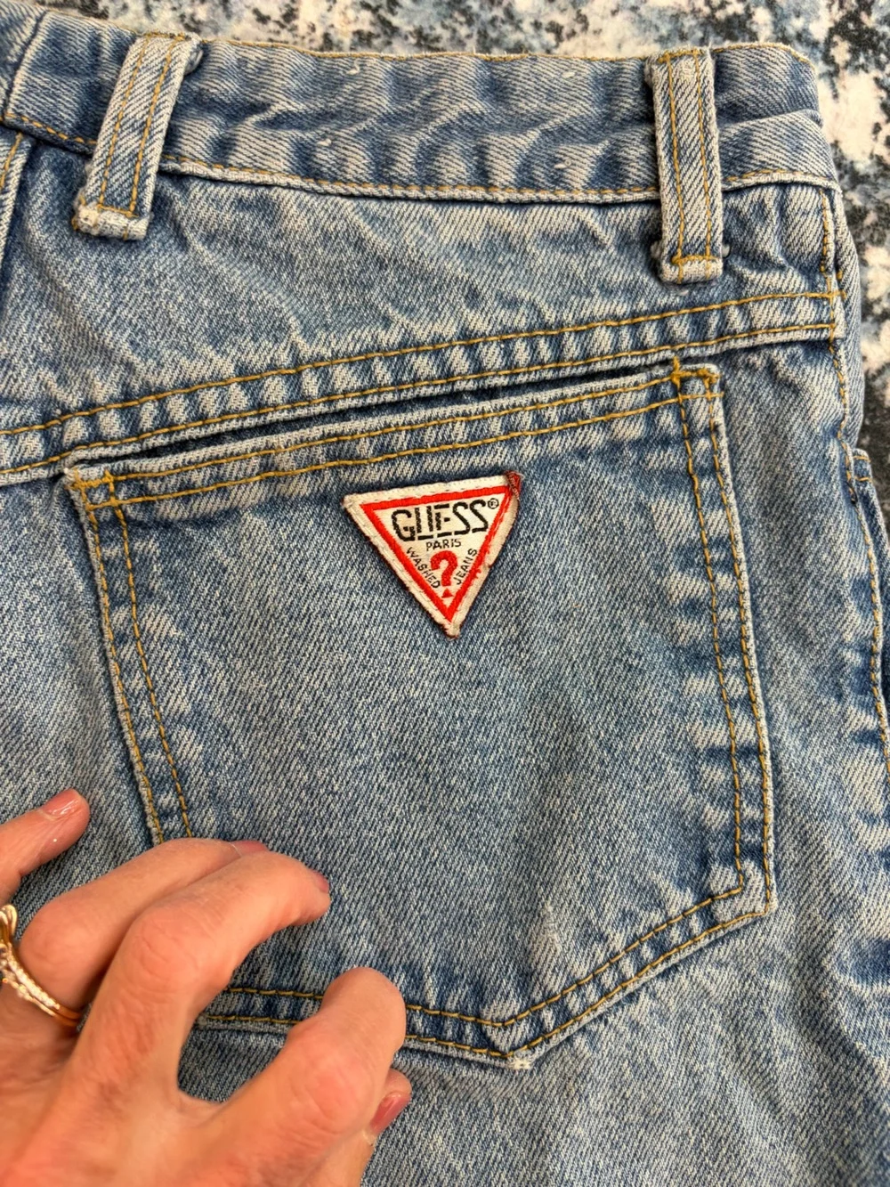 Vintage GUESS USA Baggy Jeans | Light Wash High Rise | 90s Denim- Sz 25 - Picture 8 of 10